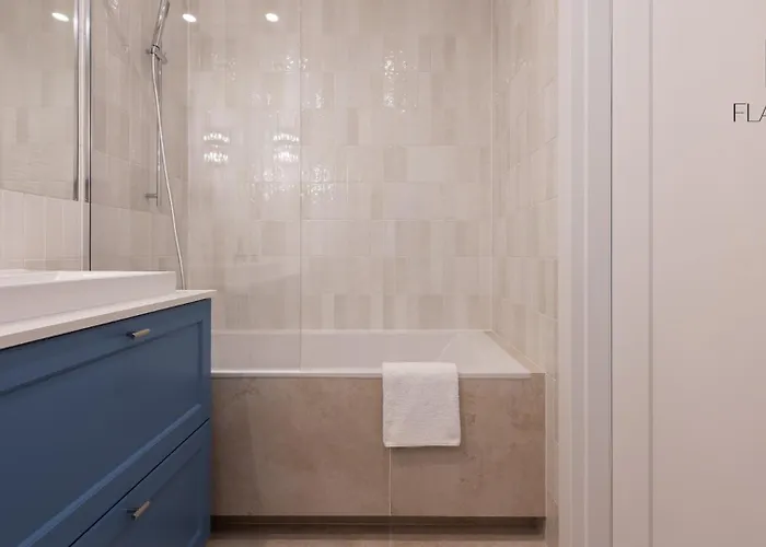 Apartment Flatbook - Near Marina Sw Piotra *